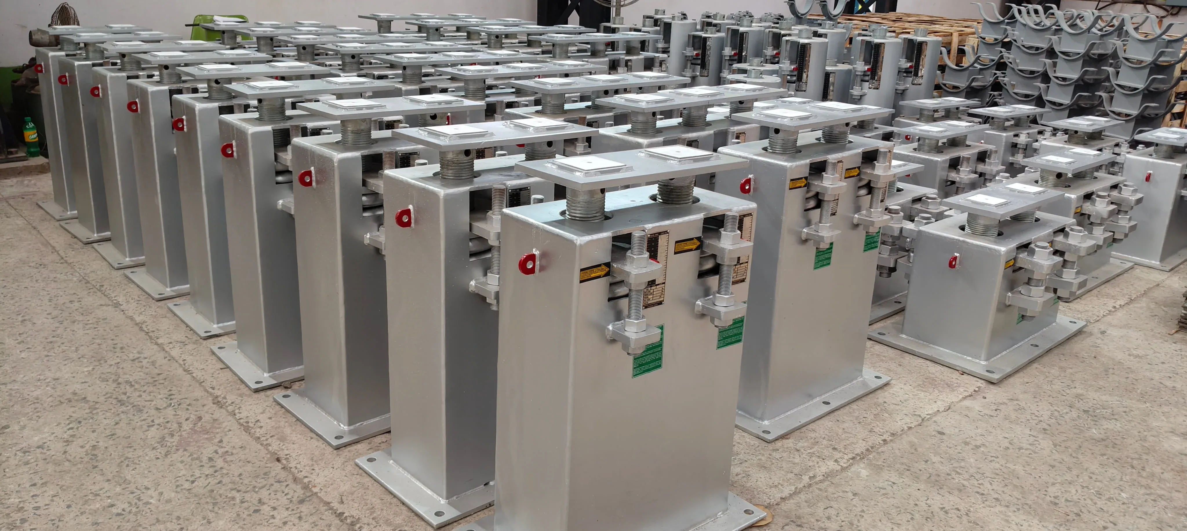 HEAVY DUTY MULTI-SPRING SUPPORTS